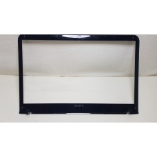 Sony Vaio SVE1511Y1ESI bezel