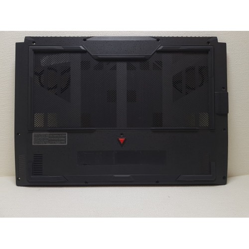ASUS TUF Dash 15 FX517 Gaming (15.6") Alt Kasa