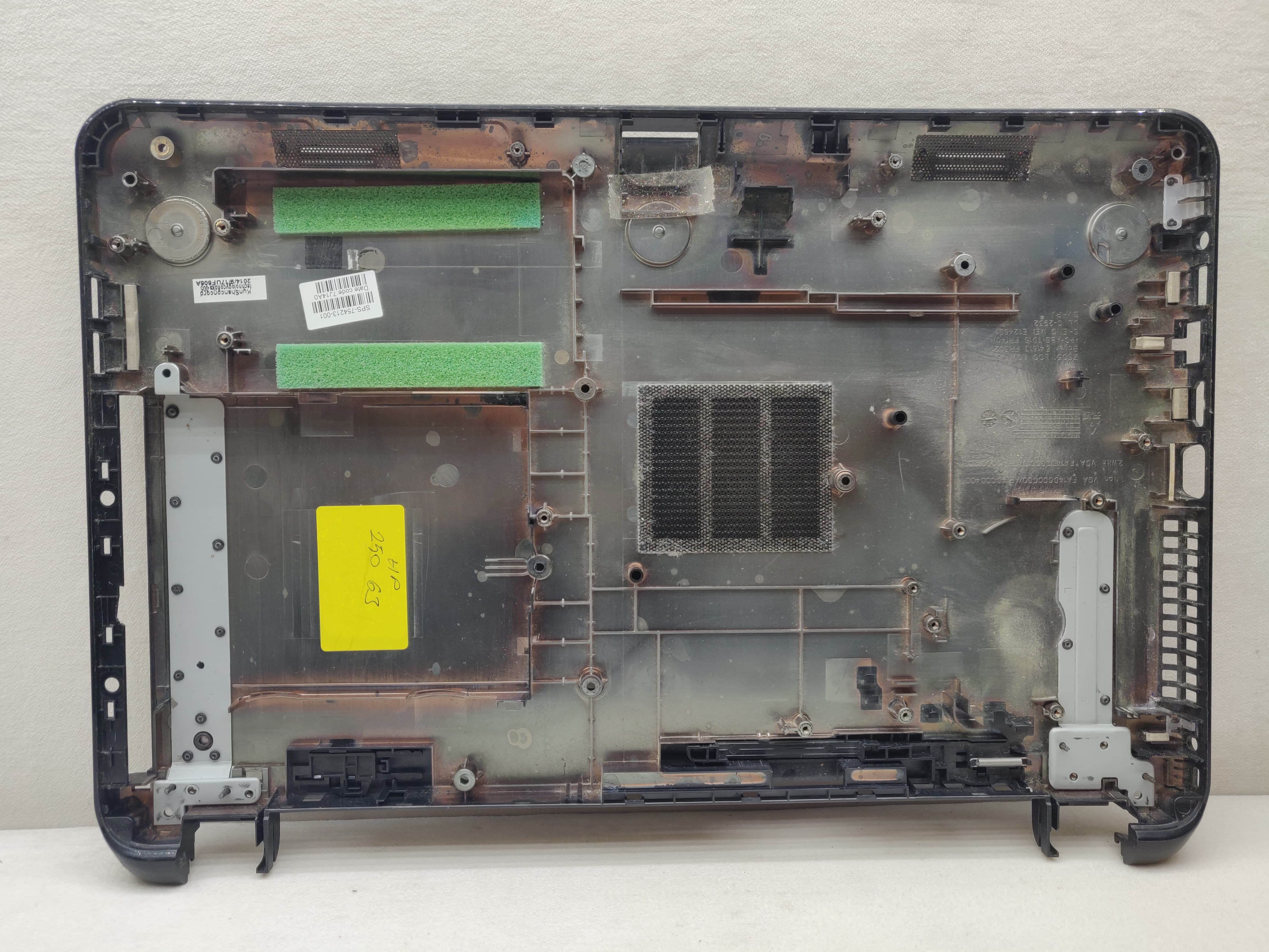 Plasturgie du dessous grise pour HP 240 G8 et 245 G8
