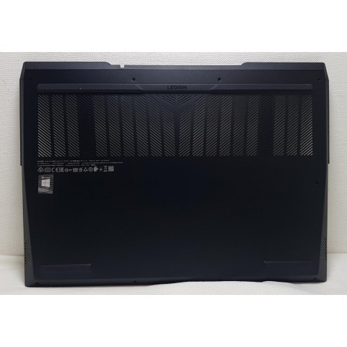 Lenovo Legion 5 Pro 16ITH6H alt kasa