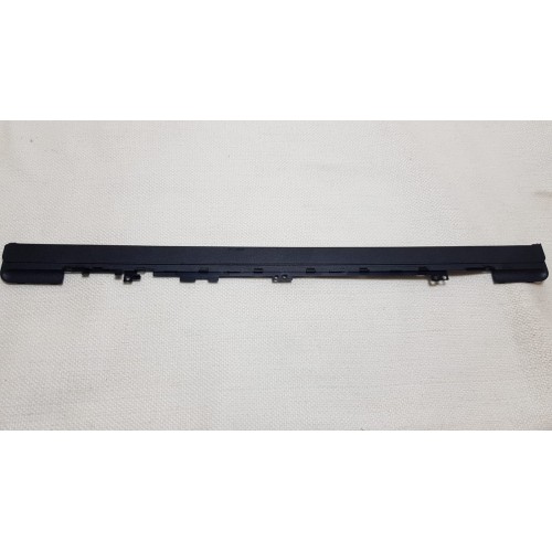 Lenovo IdeaPad Slim 3 (15ABR8 / 15IRU8 / 15IAN8) menteşe bezel
