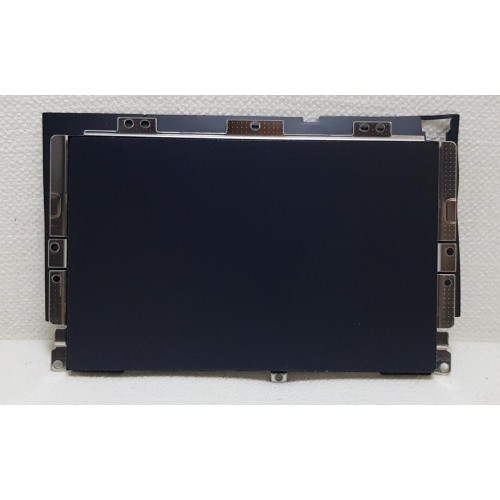 Lenovo Legion Pro 7 16IRX8H Touchpad